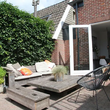 Cosy I Semesterbostad Castricum